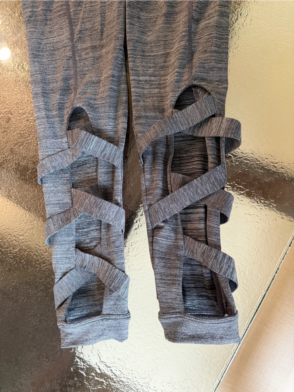 Athleta Large Tall Heathered Gray Crisscross Leggings